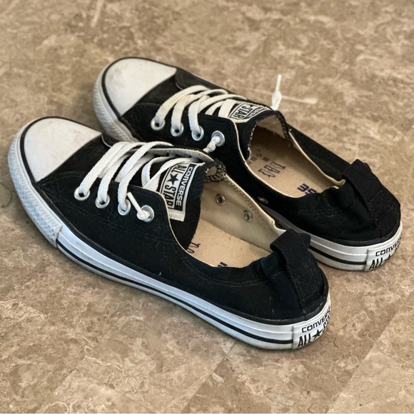 Black Converse Low Tops - Picture 2 of 6